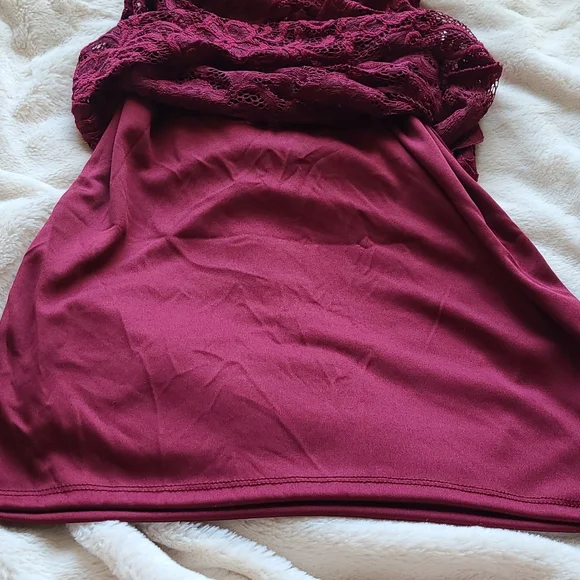 Burgundy Lace Dress - Picture 3 of 8